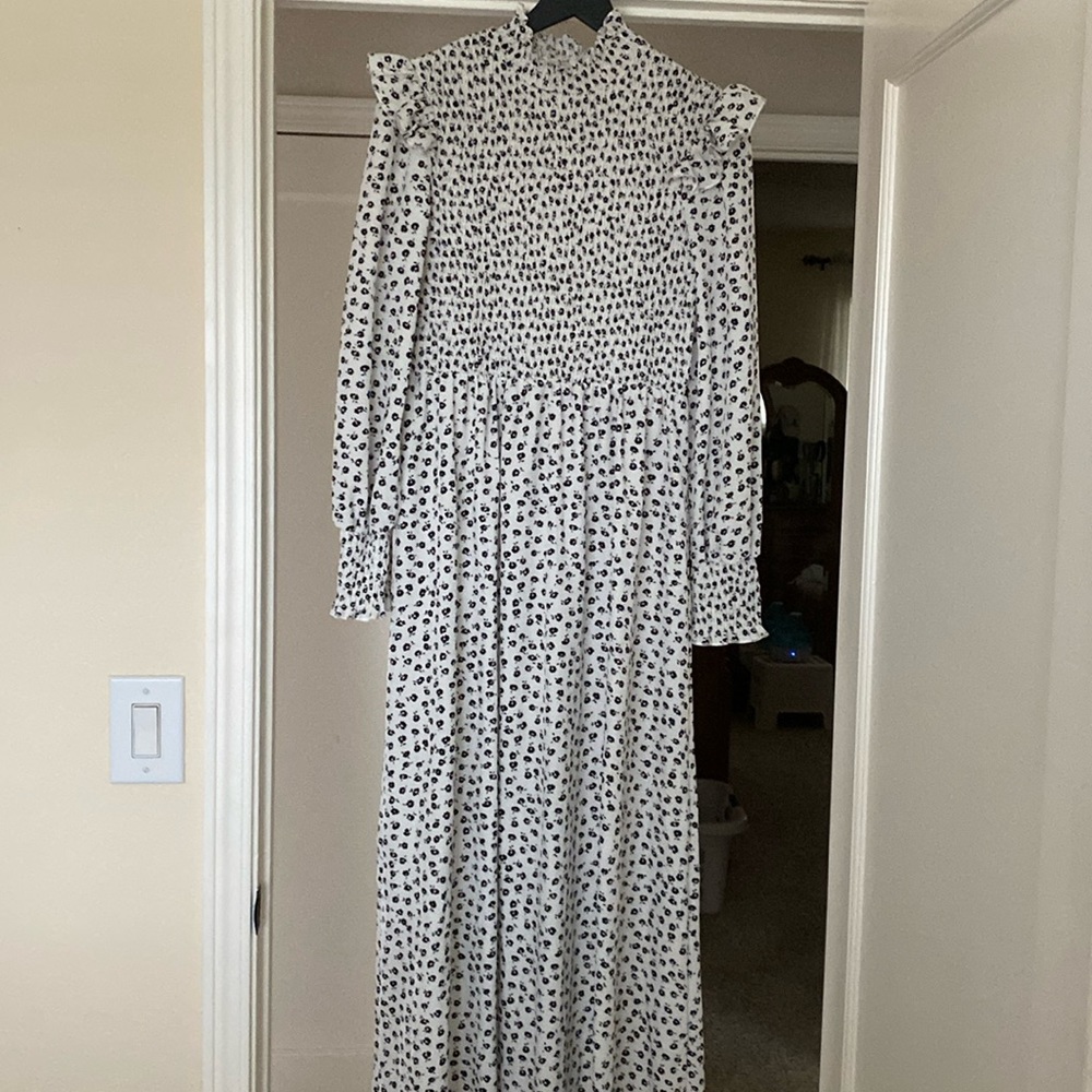 White blue maxi dress